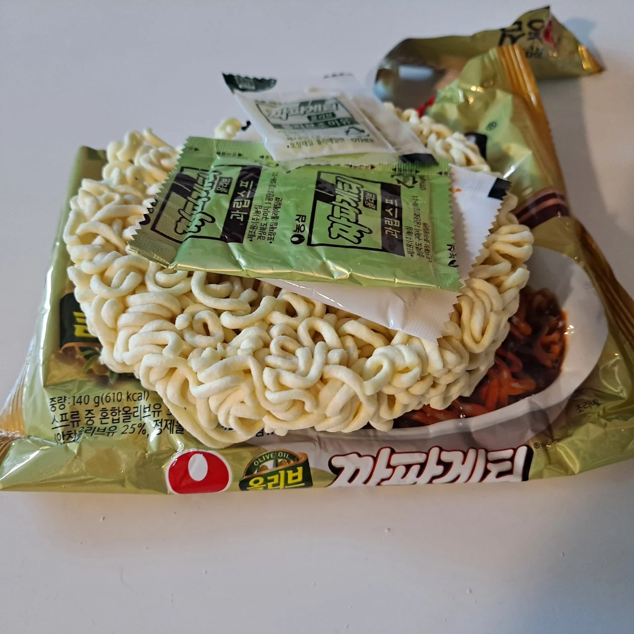 Nongshim Chapagetti Noodle with Chajang Sauce Pasta Original Korean Ramen Instant Food Made in Korea