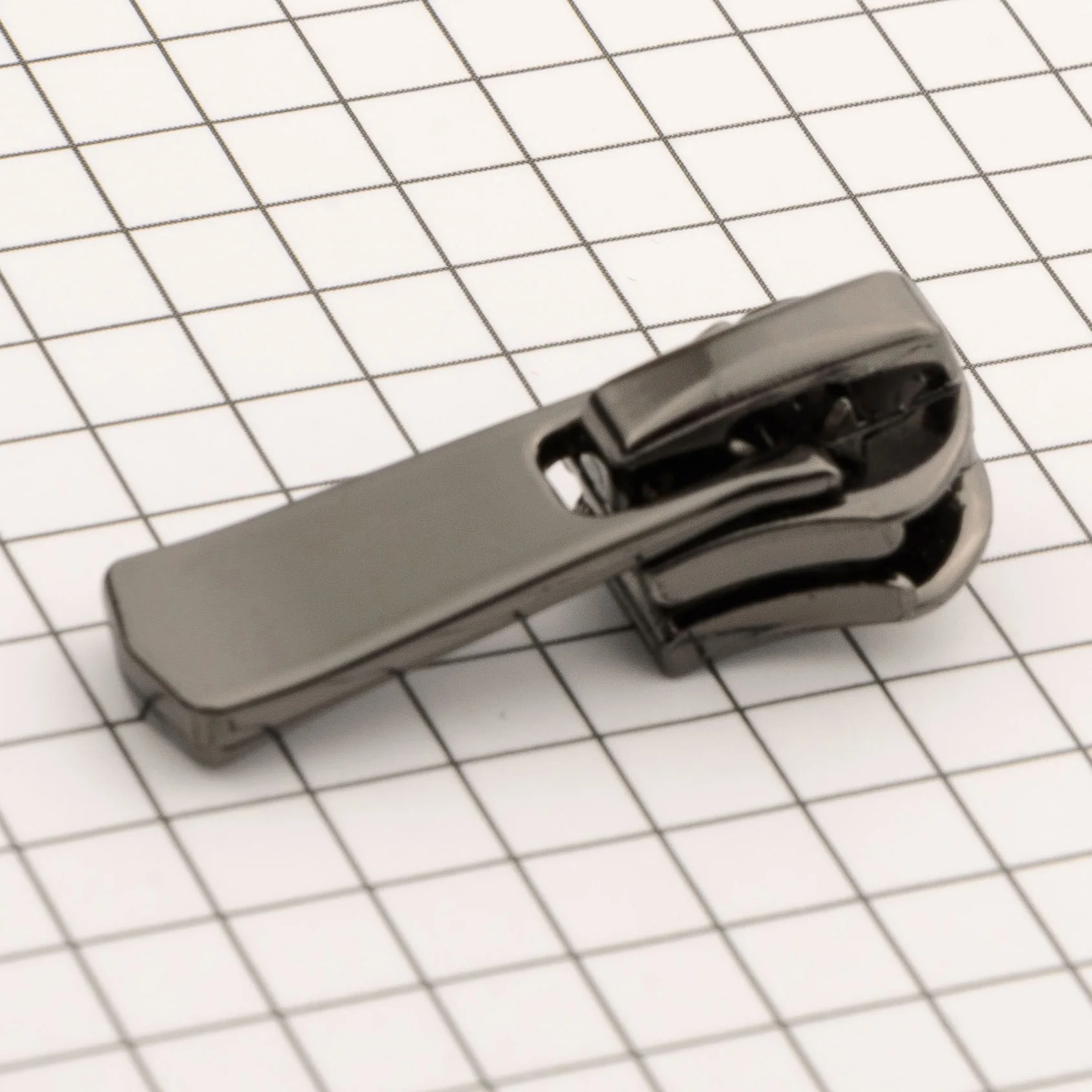 Zinc Alloy Metal Standard #5 Slider Semi Auto Lock 00197 Pull Head for Boot Zipper