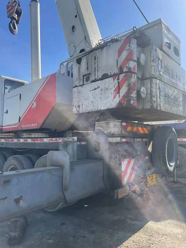 Used Zoomlion Truck Crane 100Ton 2009 Second Hand Truck Crane