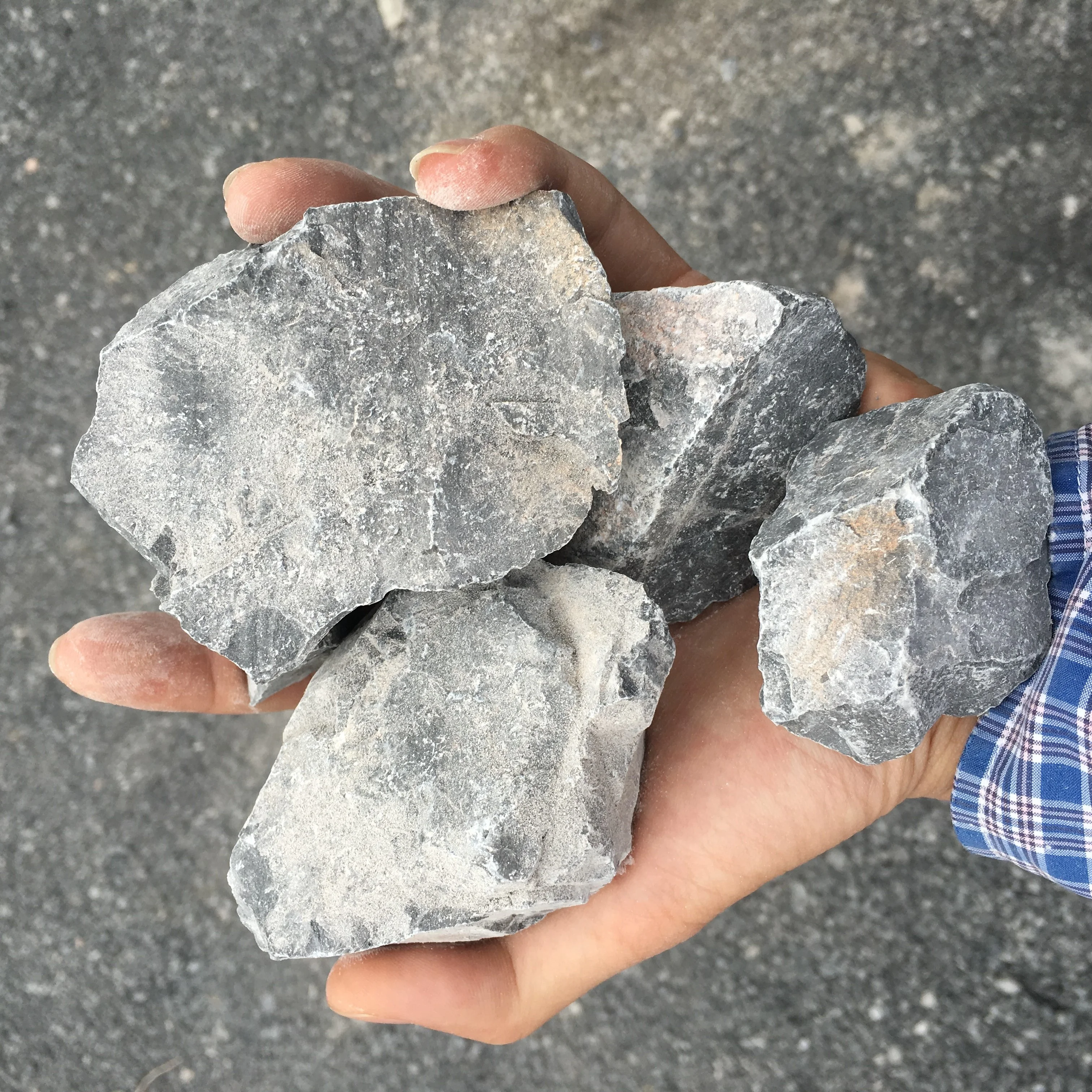 
Vietnam High Quality Grey Dolomite for Glass/Steel/Fetilize/Desicant 