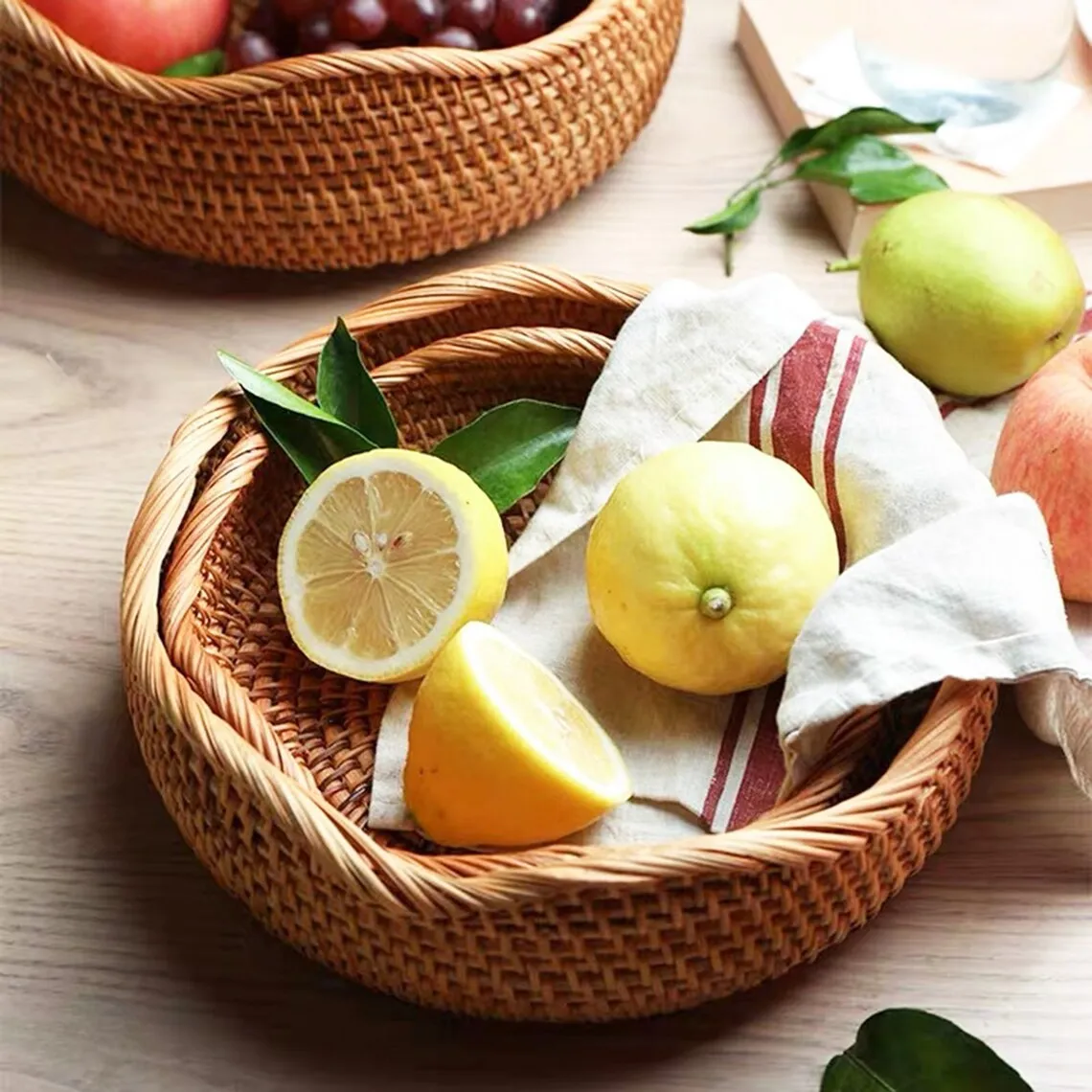 Оптовая продажа плетеная корзина ручной работы из ротанга для хранения фруктов и продуктов во Вьетнаме