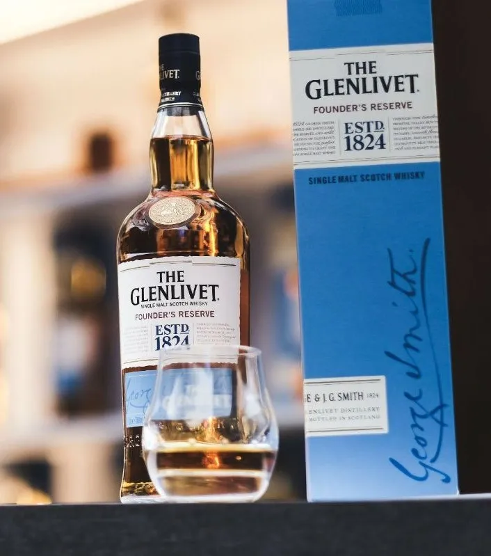 
AUTHENTIC WHISKY PREMIUM GLENLIVET FOUNDERS RESERVE 70CL PACKAGING CARTONS 