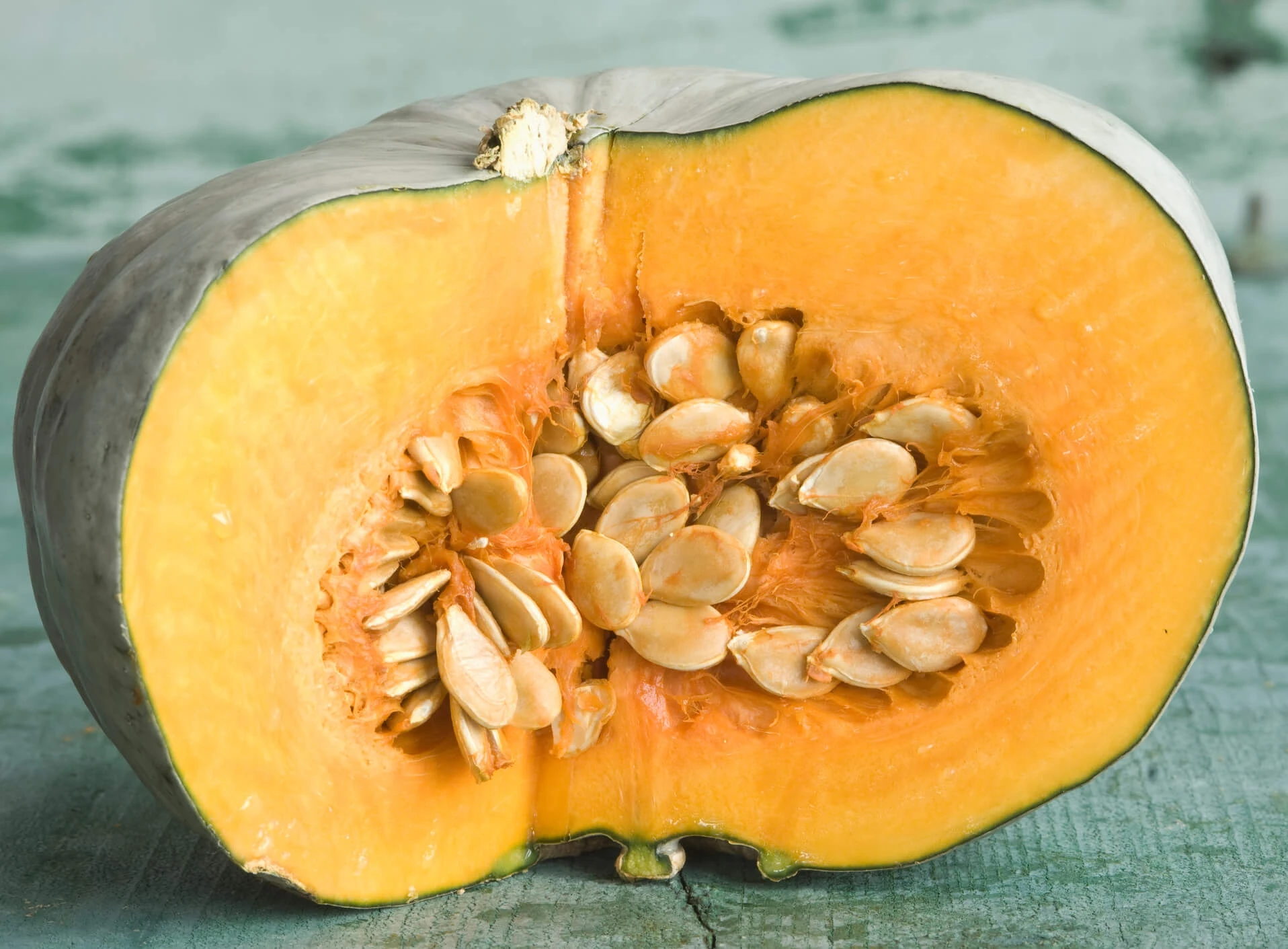 
Manufacturers Provide Hot Sale Vietnam Fresh Pumpkins at Competitive Price 