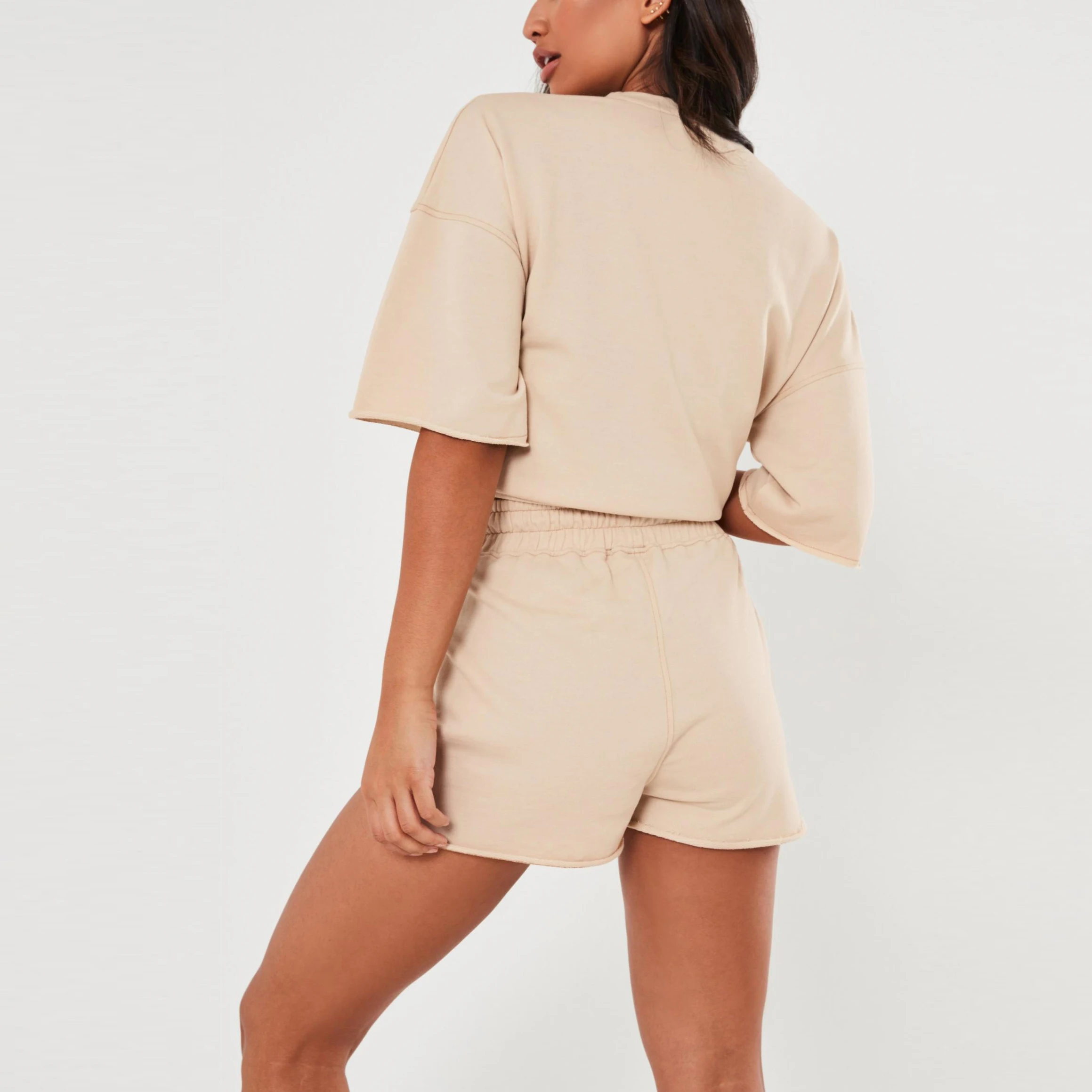  2021 оптовая продажа женская повседневная одежда от производителя летний женский короткий комплект футболка оверсайз шорты для бега крутые и прохладные комплекты