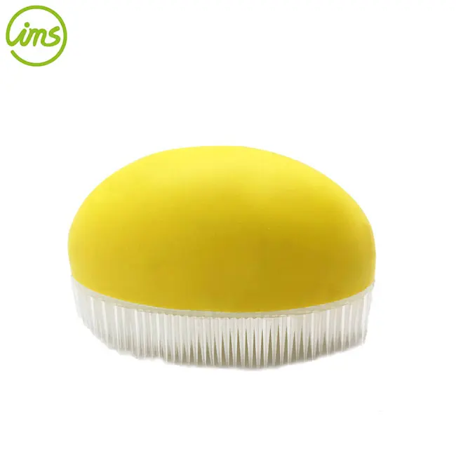 Good Grip Vegetable Corn Brush With Soft Bristles