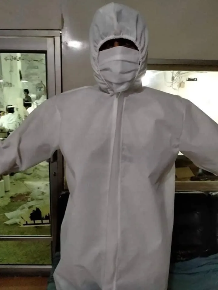 
PP disposal protective coverall type 5/6 isolation Gown Surgical Gowns CE Approved 