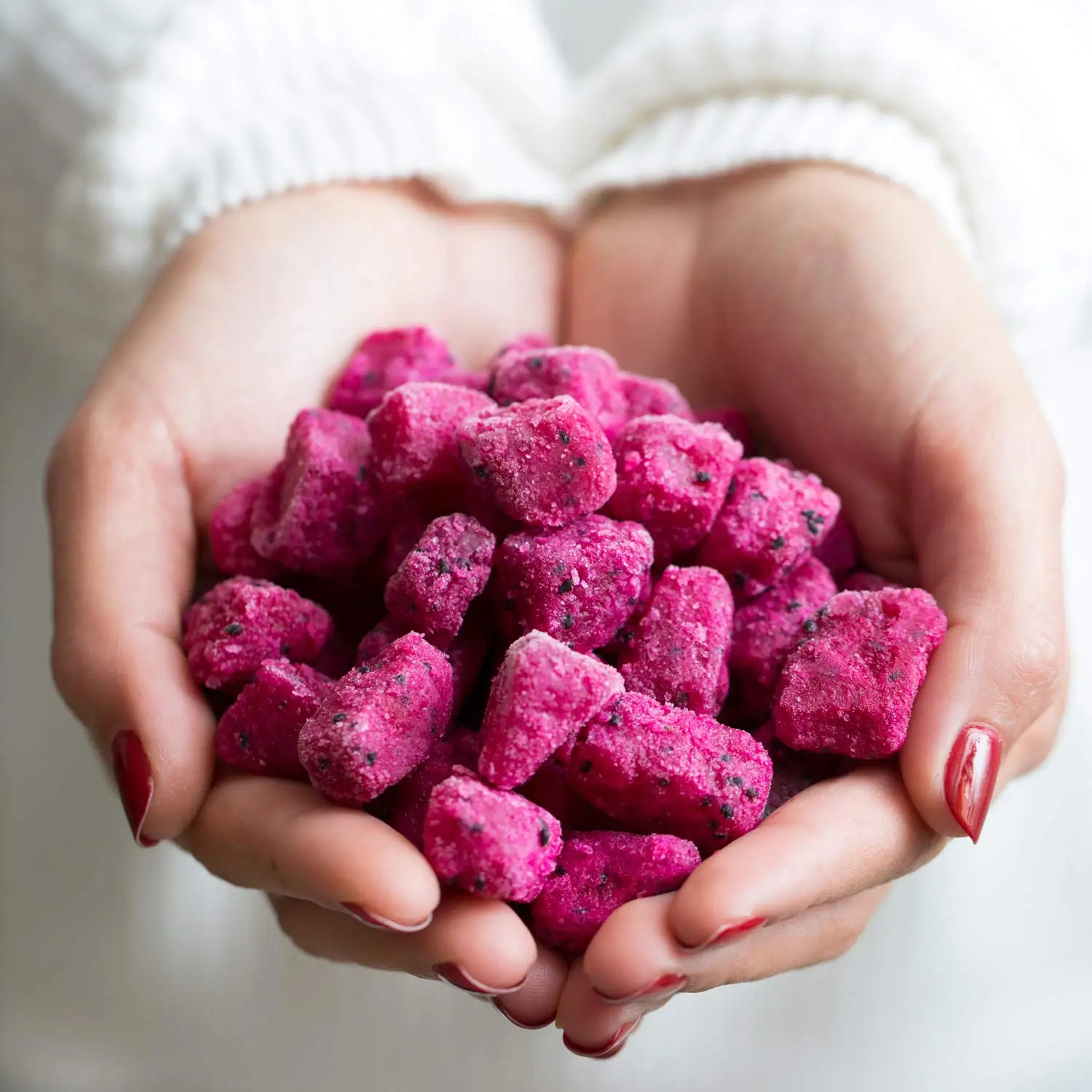  Поставщик замороженных фруктов красного дракона и белых кубиков (+ 84 589330283/WHATSAPP/ MS DAISY)