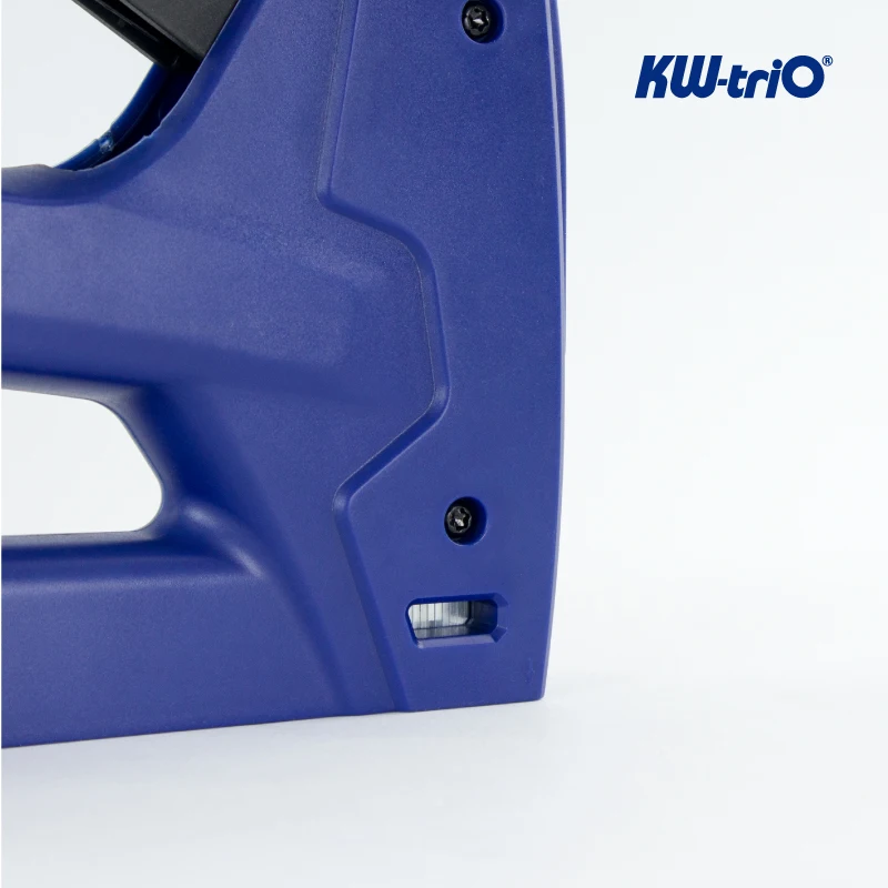 Easytech 18551 Light Duty Manual Tacker / Staple Gun -40% Handle Force