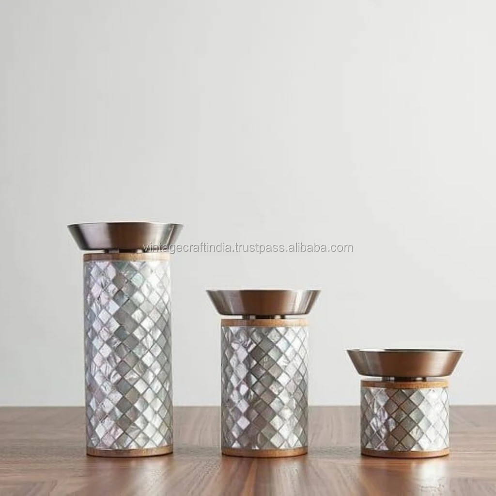 
BAKHOOR FLORAL CANDLE STAND 