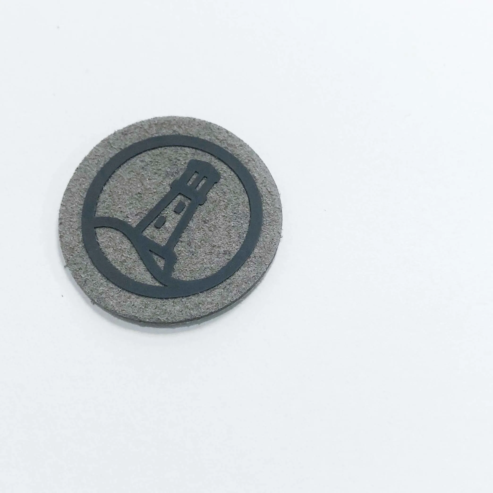 Customised Design garment accessories Rubber Matte Silicone 3D Mold Heat Transfer Logo Label