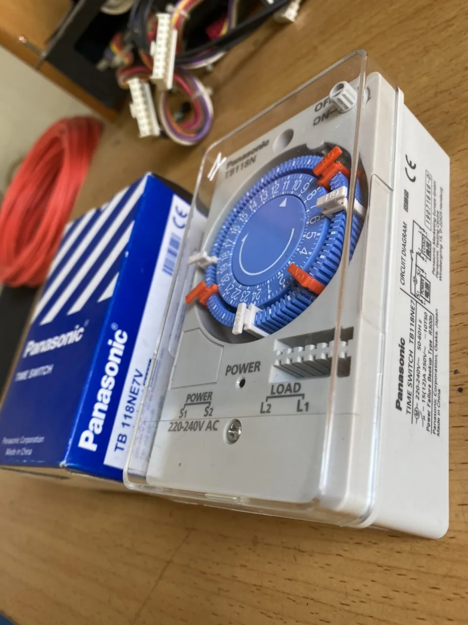 Сертификация TCVN-ISO 95% относительной влажности окружающей среды переключатель времени Panasonic экспорт из Вьетнама