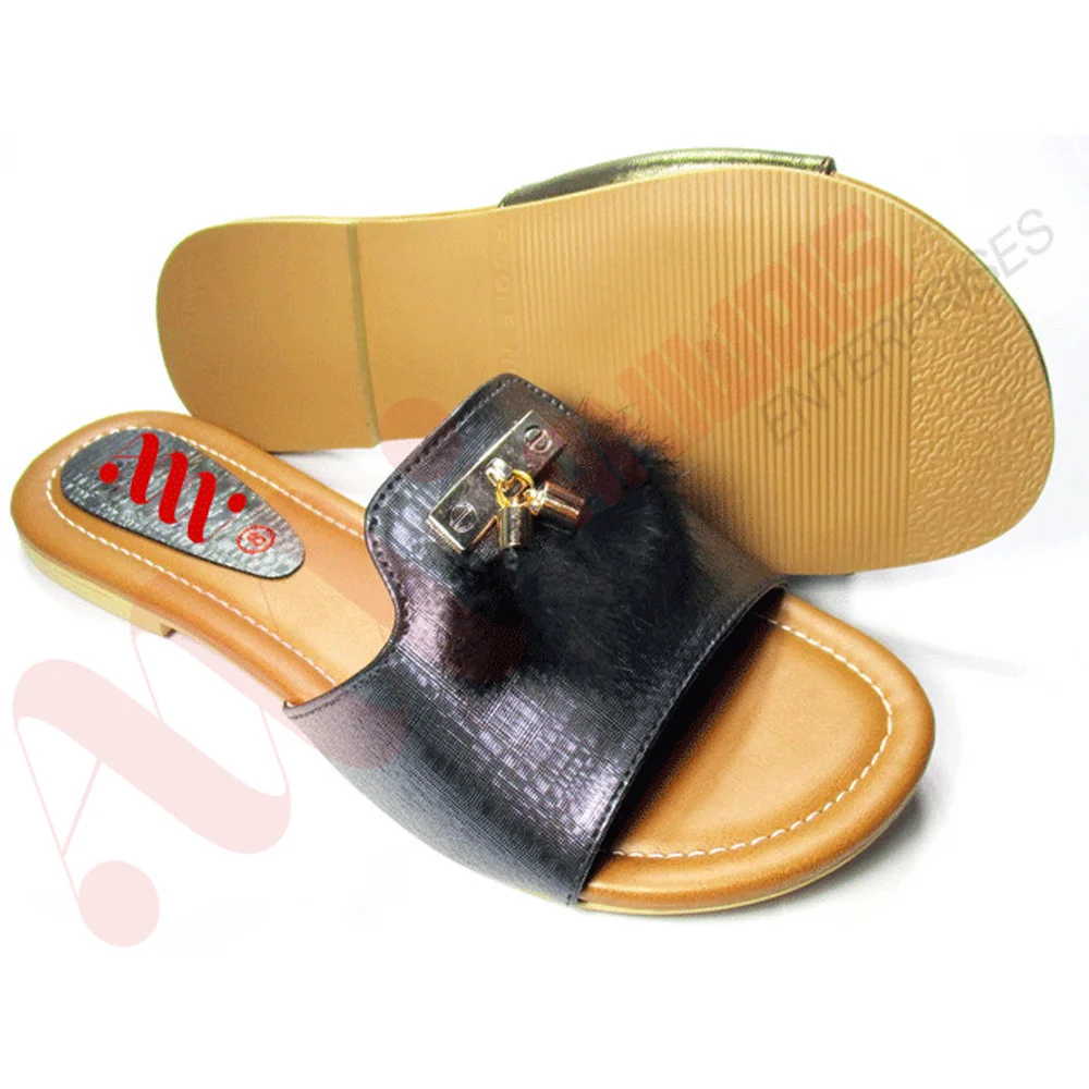 
Custom Logo New Design Demandable Ladies Flat slipper 