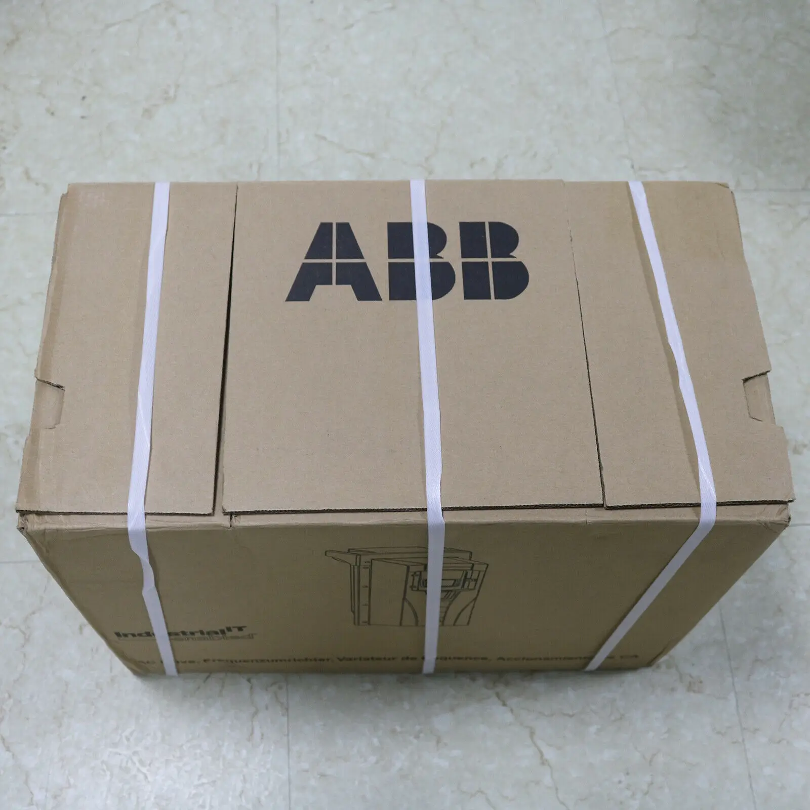ACS550-01-023A-4 | ABB | Оригинальный Новый | Частотно-регулируемым приводом инвертор привод переменного тока