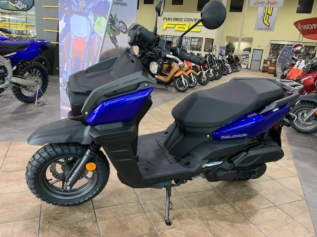 Second Hand /Used 2022 Yamaha Zuma 125 Scooter