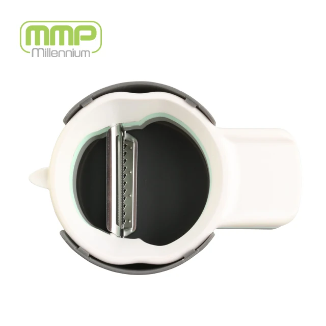 Set of 3 Peeler, Plastic Holder mmp recommend kitchen tools gadgets GRS recyclable material accessories display kitchenware