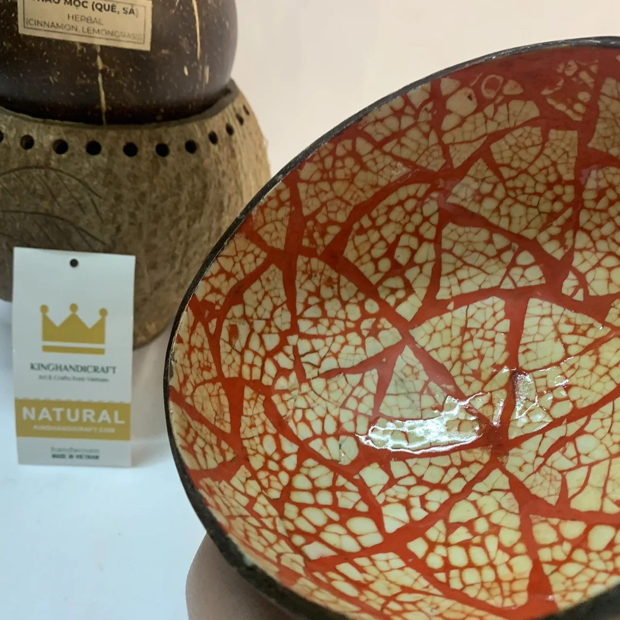 Coconut bowl lacquer, Hand painted lacquer eggshell coconut bowls from Vietnam