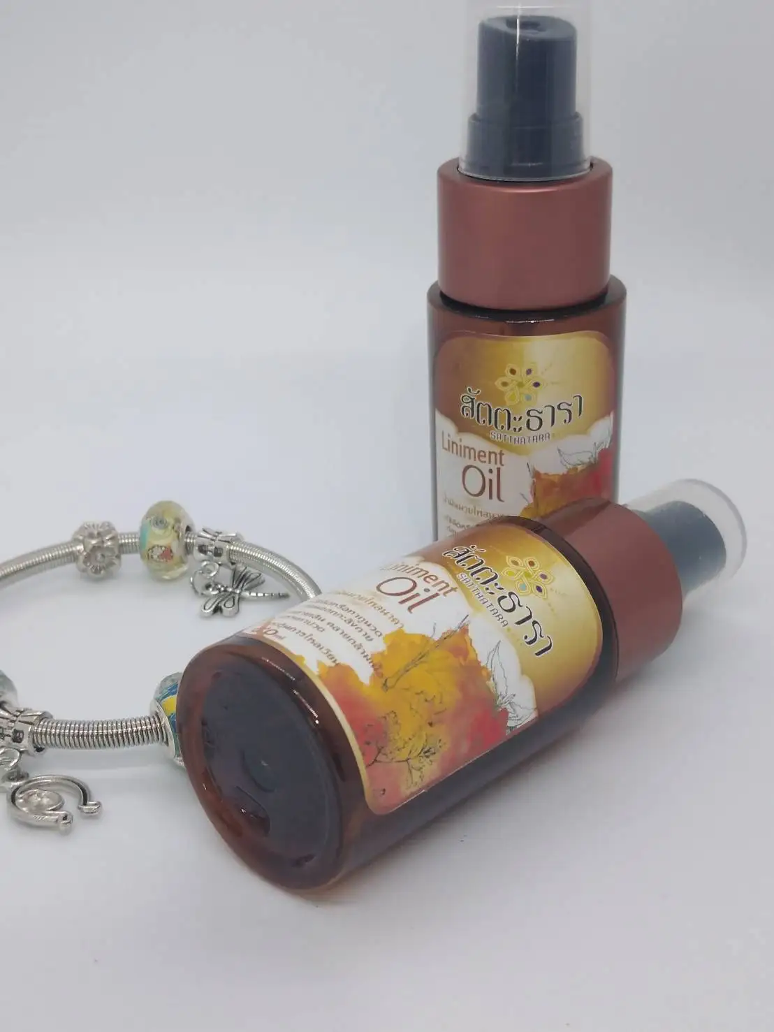 The premium herbal Massage Oil of Liniment Oil  Product of  Thailand