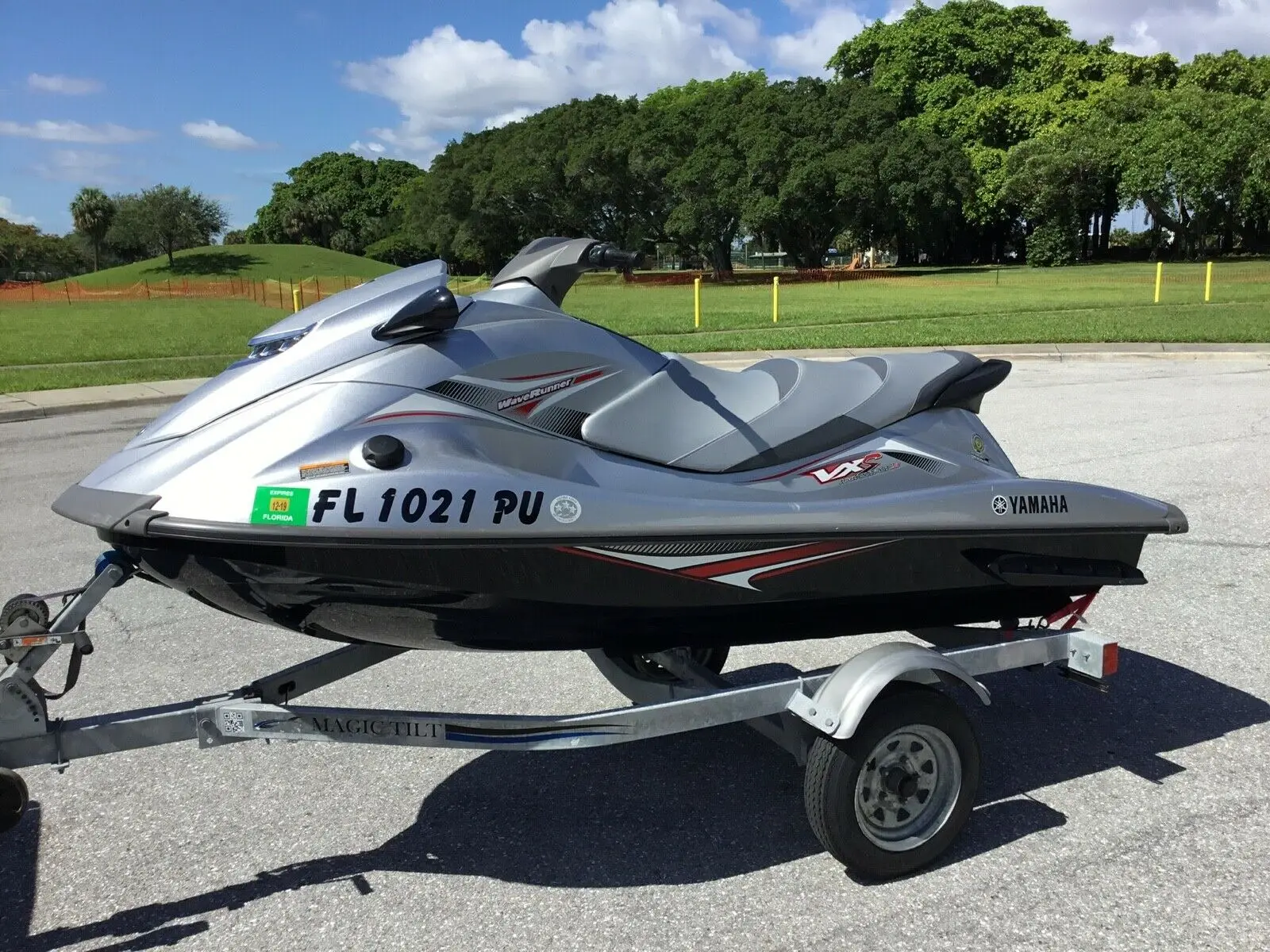 
Fast Shipping Yama ha 3 person jet ski Flying Boat 