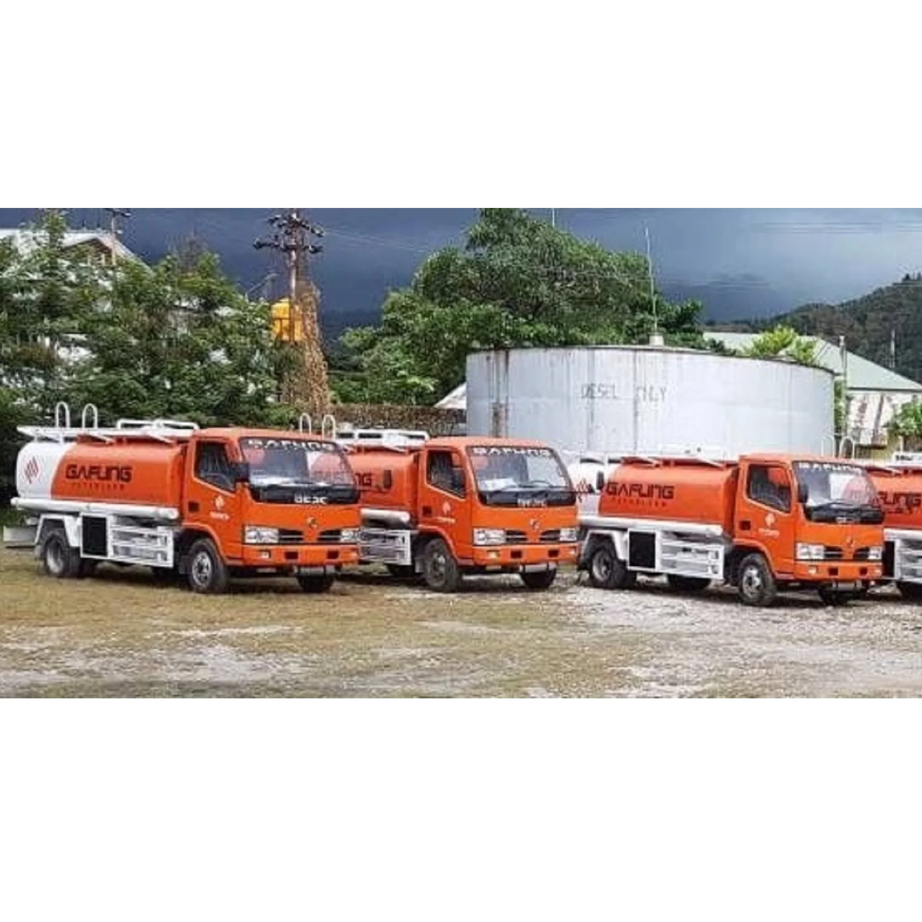 390 microns Heavy vehicles Diesel engine generators Construction Quarry and mining Diesel From Malaysia