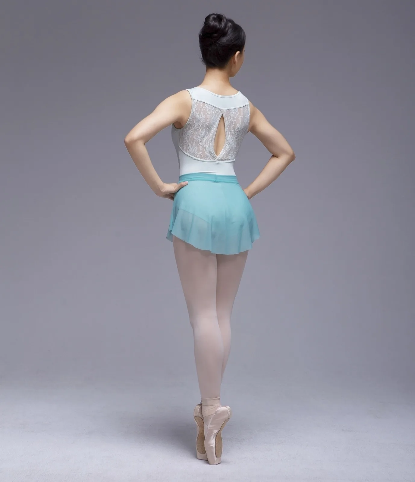 
Dancewear Lace Keyhole Dance Leotard Women Ballet Leotard 