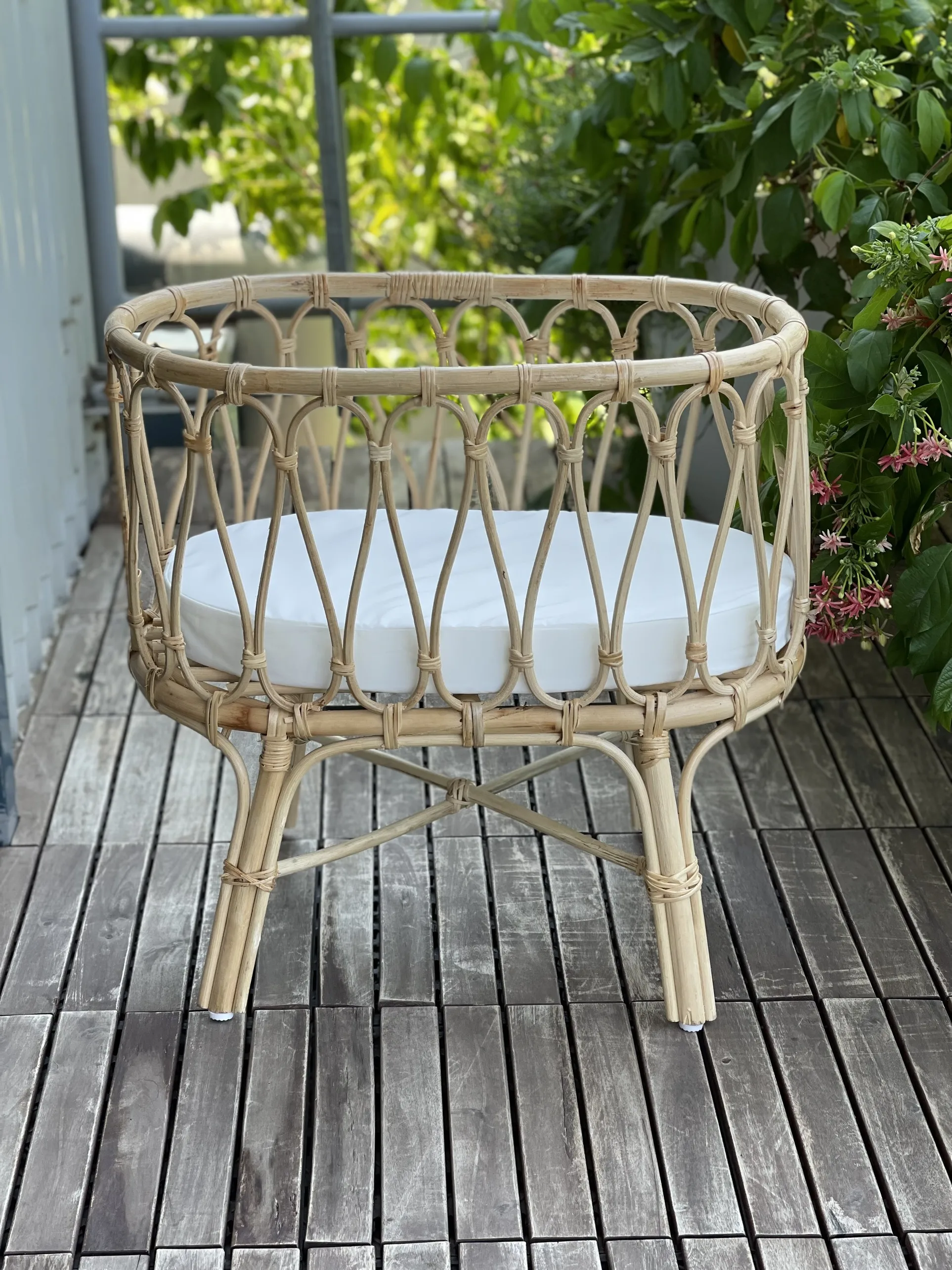Vietnam manufacturer rattan doll crib