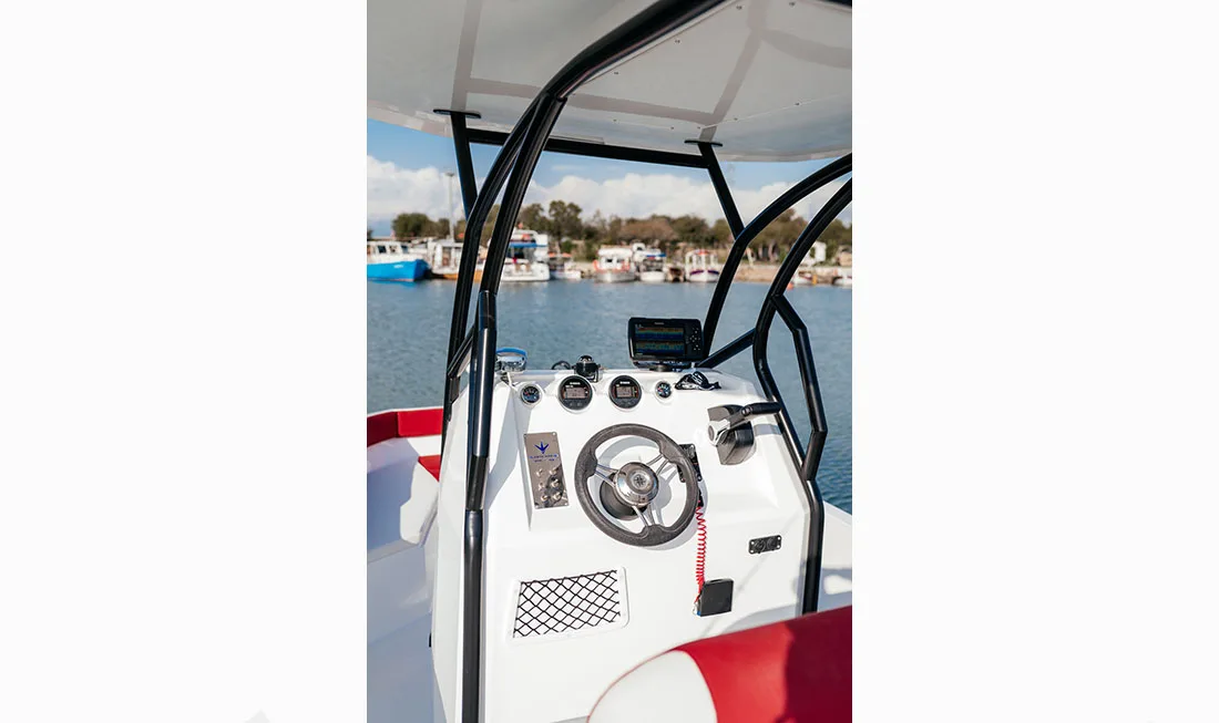 Alesta Marine Luxury Marlin 500 PRO Model BLUE New Fiber Glass Fishing Speed Boat Best Quality White Ocean Sea Lake River 5 M