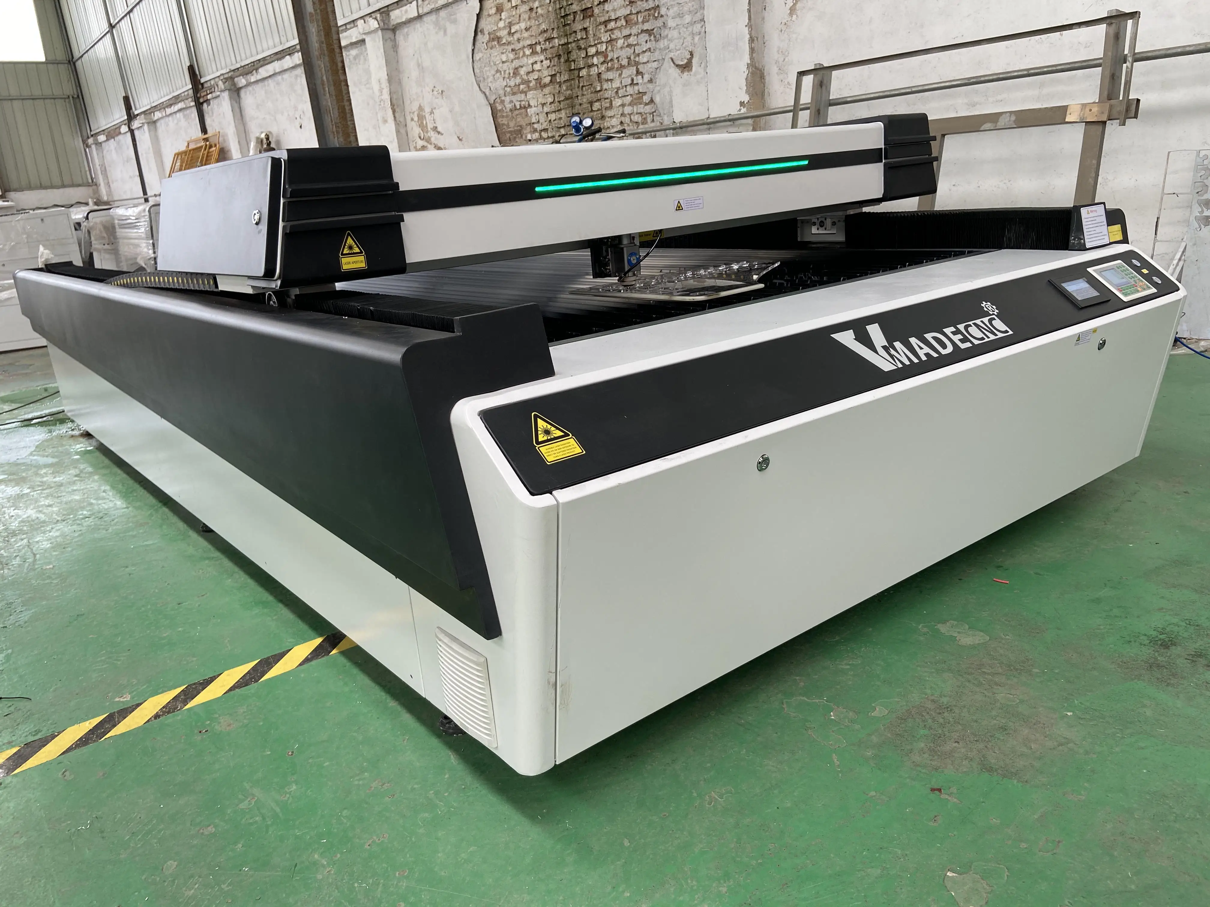 Mixed Acrylic Plywood MDF Stainless Steel CO2 Laser Cutting Machines price