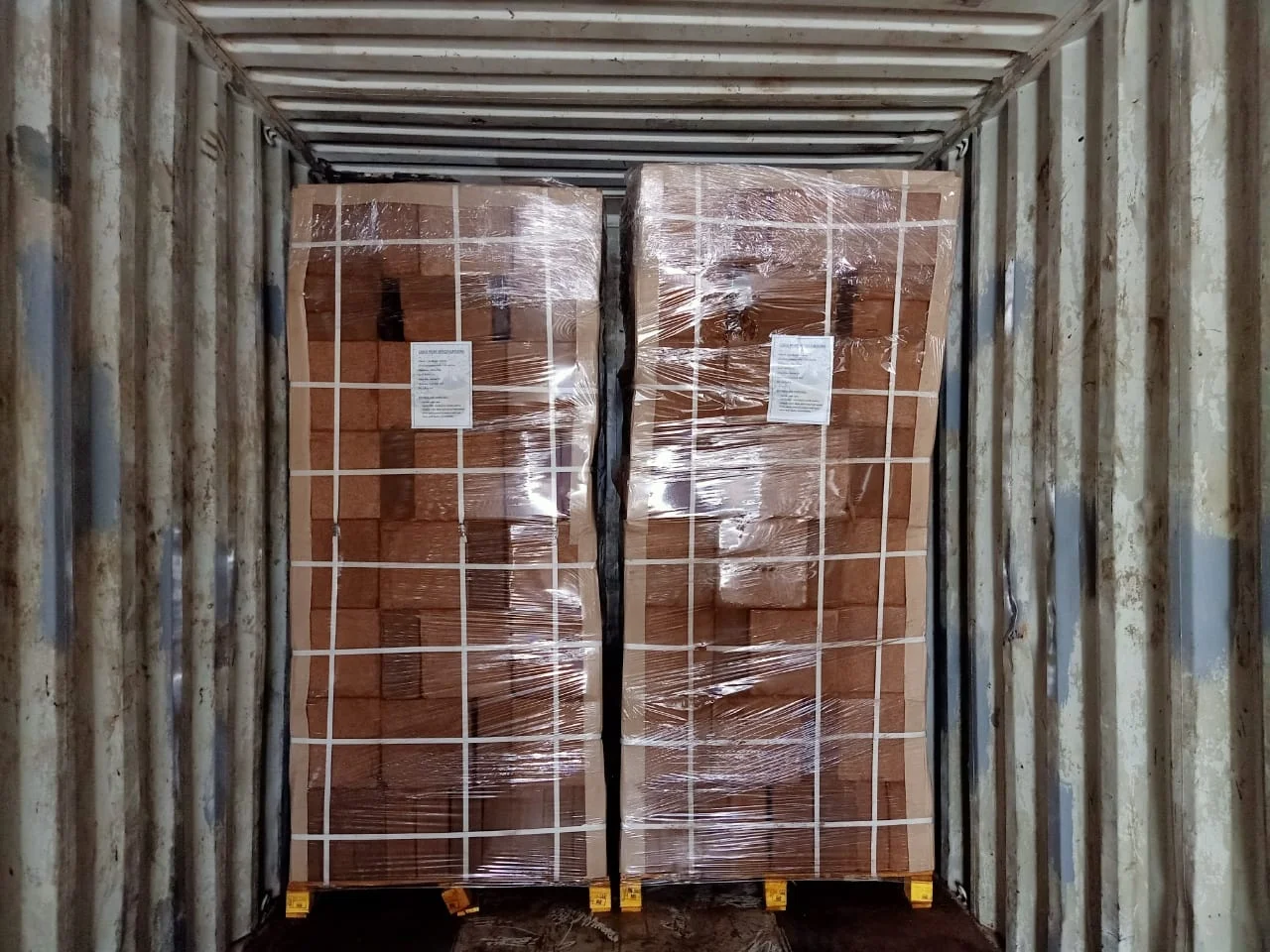 Indian COCONUT COCOPEAT Dried Coconut Fiber for Agriculture Root Part