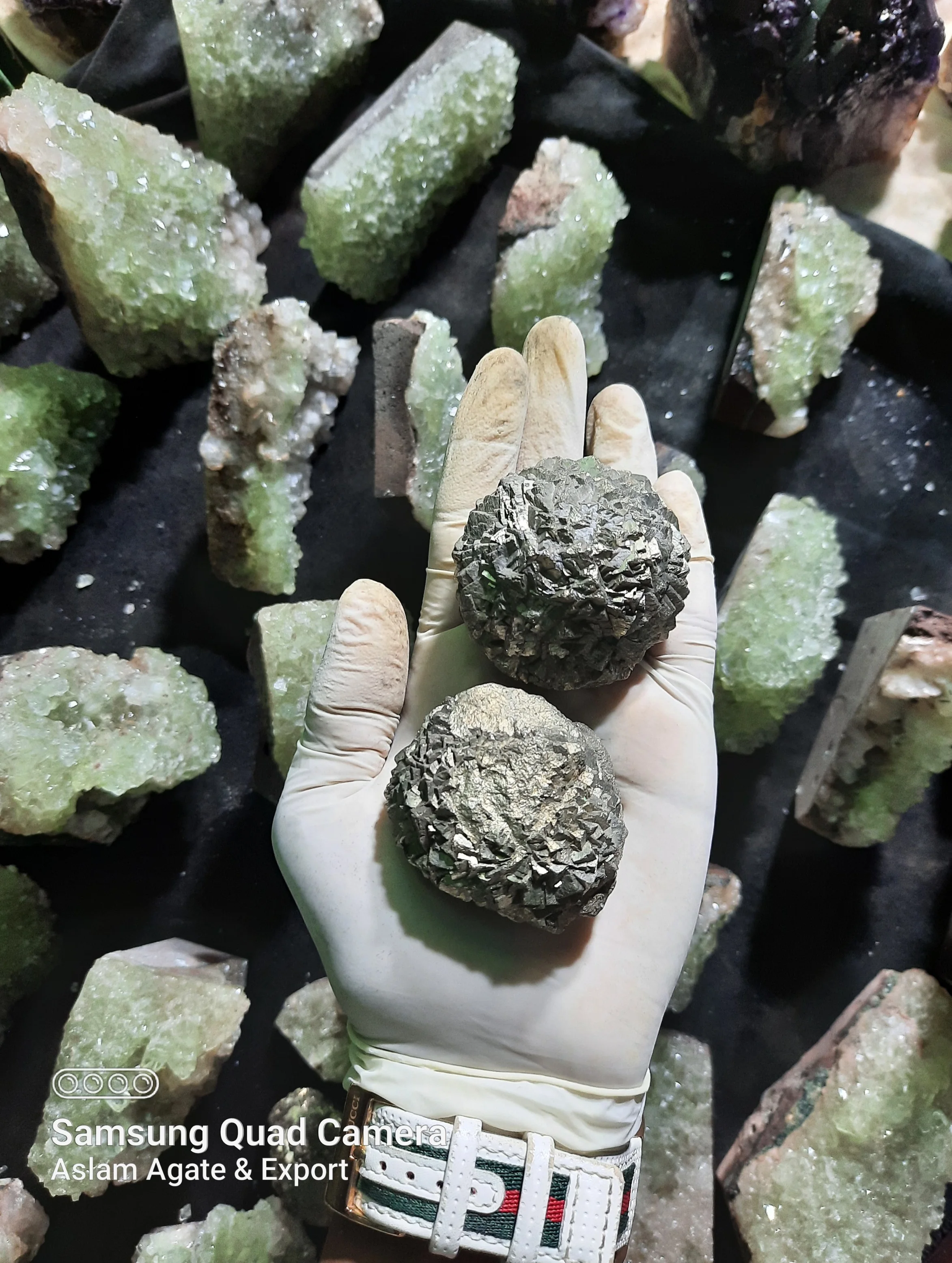 Wholesale High Quality Cubical Iron Pyrite Cluster Natural Cubic Pyrite In  Natural  Specimen