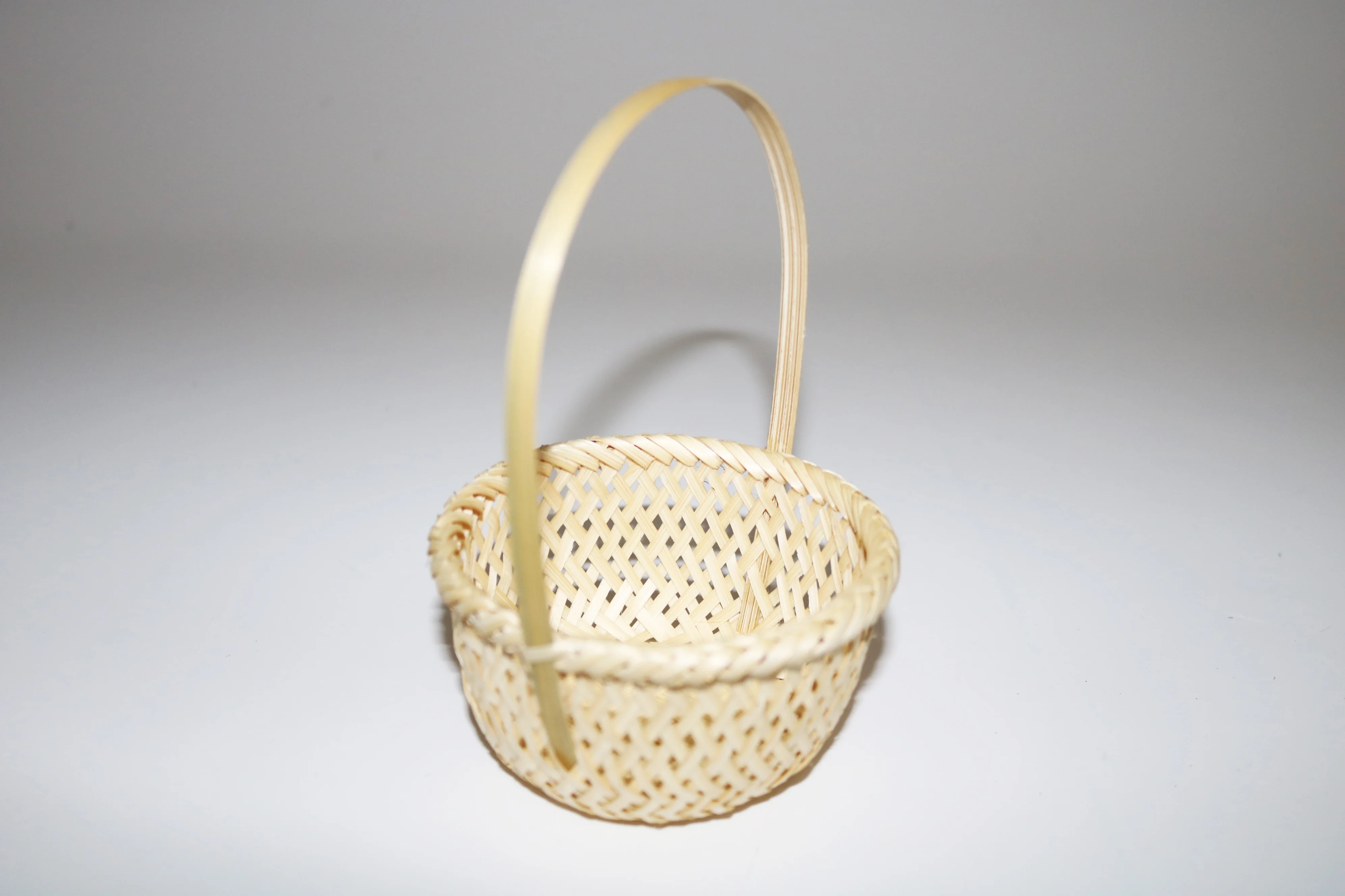 
Hot deal round bamboo basket for storage / picnic/ flower 