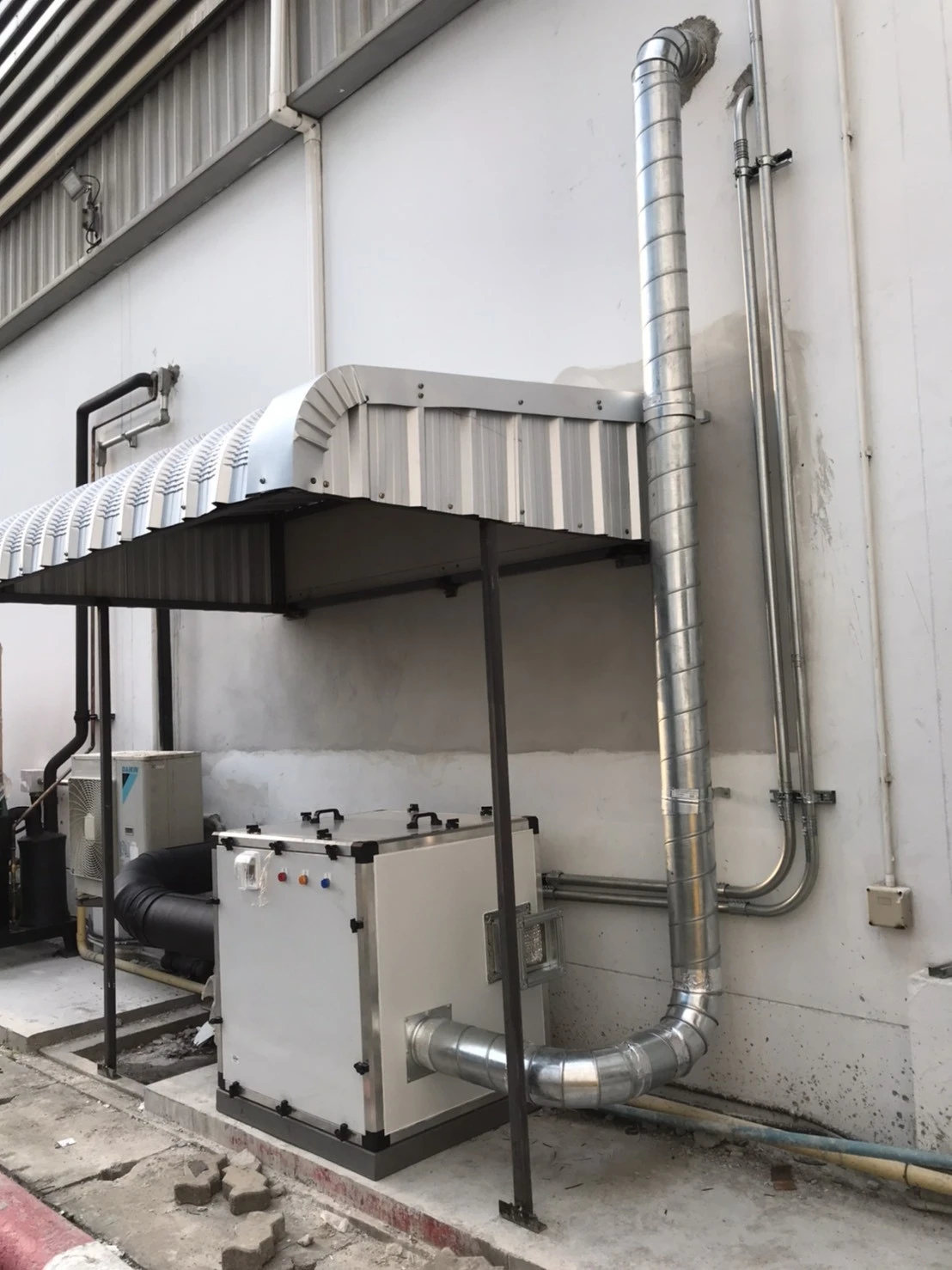 White Color Electric Power Source Warrabty 1 Year Dehumidifier EST-250 Export From Thailand