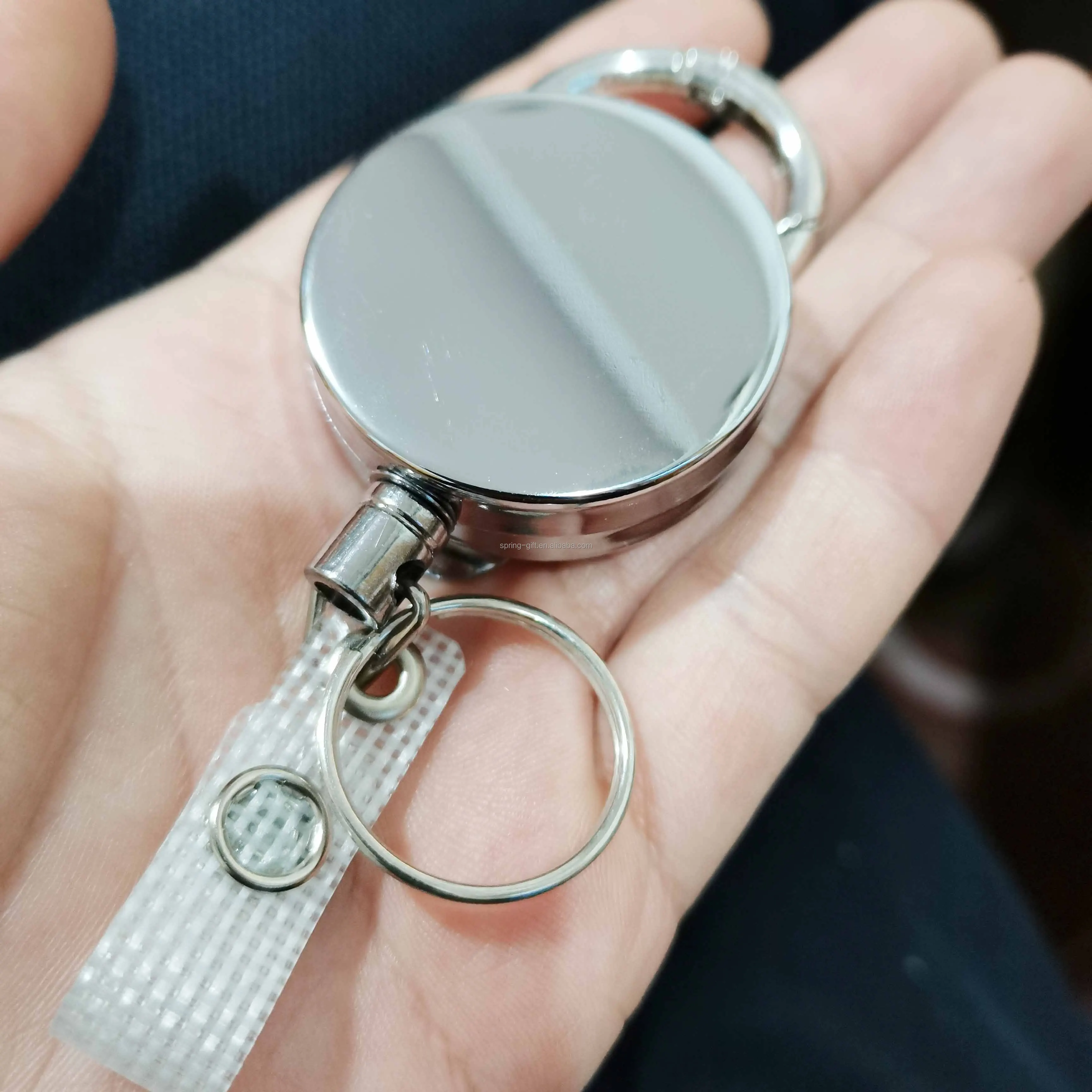 Hot Sale Silver Color 1.6 inch Zinc Carabiner Retractable Reel ID Badge Holder with Belt Clip for Name Card Keychain