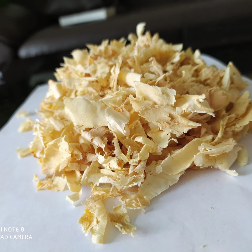 WOOD SHAVINGS Vietnam wholesale wood shavings for Animal Pine wood shaving soft FOR HORSE BEDDING