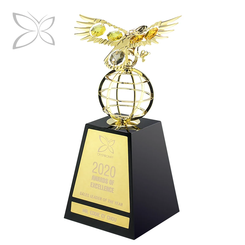 Crystocraft персонализированный роскошный золотистый Орел украшенный кристаллами бриллиантовой огранки приз