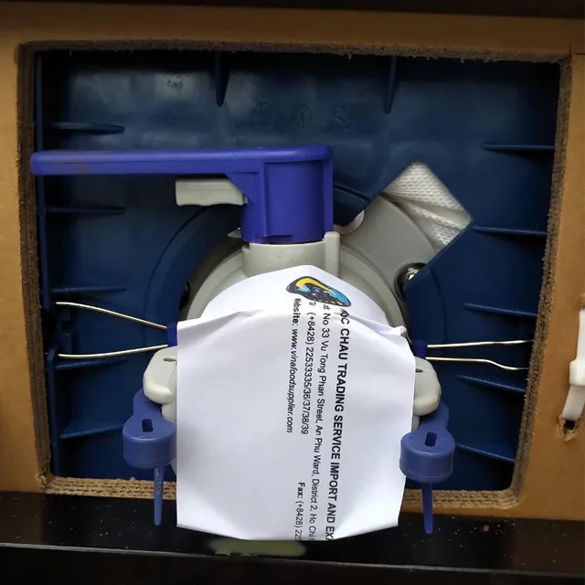 Liquid latex medium ammonia 60% drc from factory in Viet Nam high quality best price use for latex rubber thread production