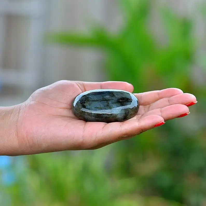 AMAZING LABRADORITE AGATE PALMSTONE / HIGH QUALITY NATURAL POLISHED LABRADORITE PALMSTONE / TOP RATING LABRADORITE palmstone