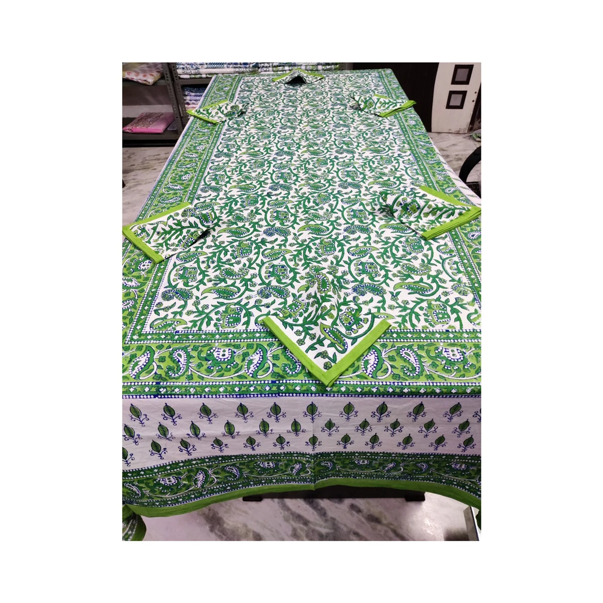 Оптовая продажа B2B 2023 новый дизайн 100% хлопок прямоугольные скатерти с 6 шт. салфеток цветочный принт ручной блок печатные