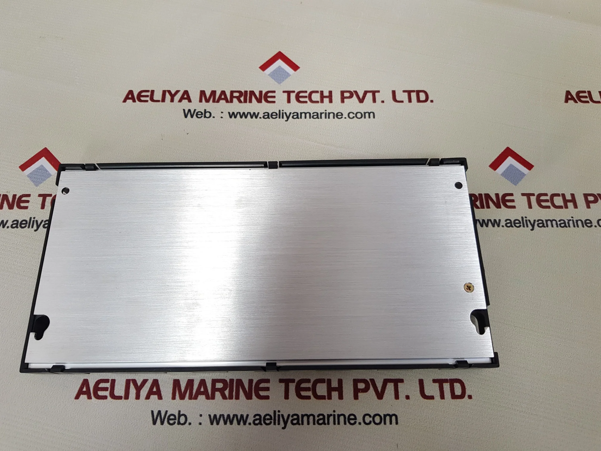 Усиленный программируемый контроллер Ic693Chs397M с 5 слотами