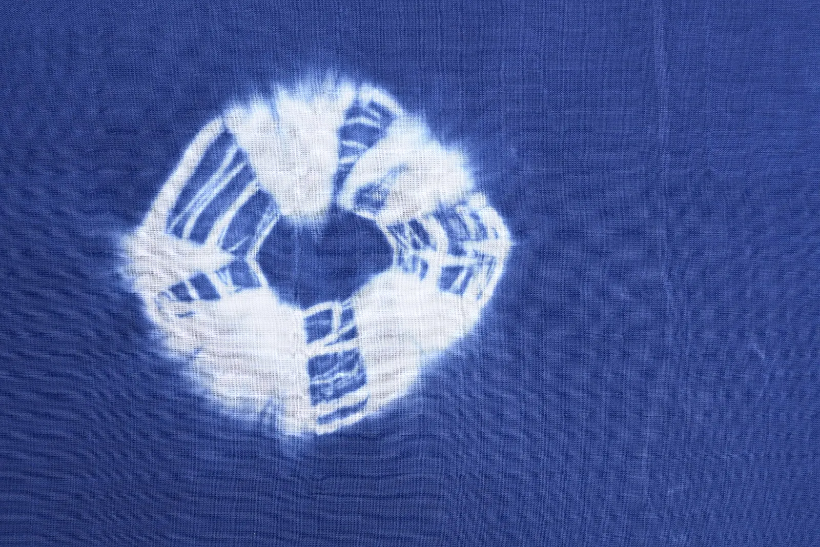 Shibori Tie Dye Fabric 100% Cotton Home Textile Fabrics Indian Handmade Running Material Hand Dyed Sewing Fabric