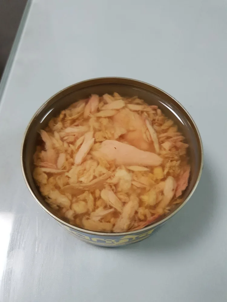  Высококачественные морепродукты консервированный тунец легкое мясо хлопья тунца в растительном
