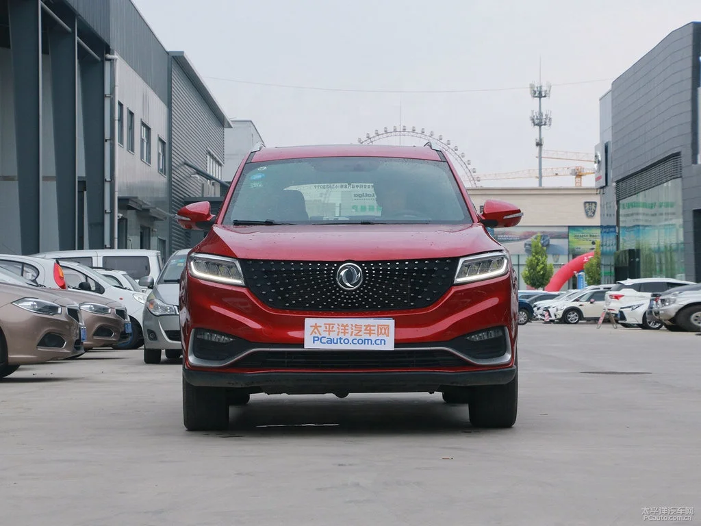 New model S580 Pro SUV Car with 7 seats GAS ENGINE CVT Dongfeng SUV S580 Pro Hot sale SUV CAR S580Pro vehicle in South America