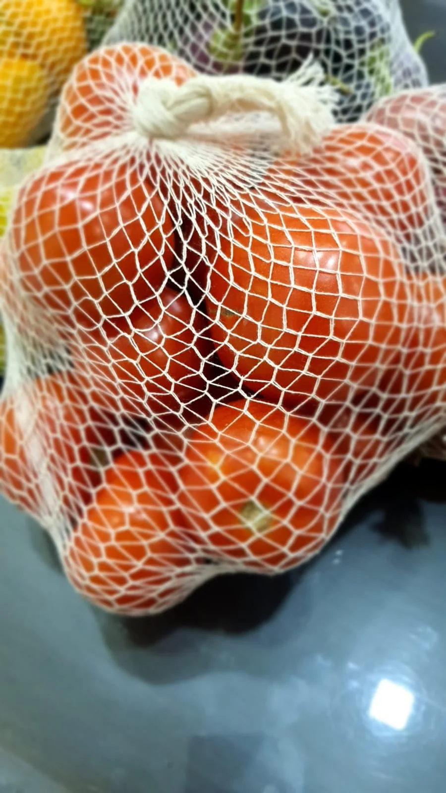 Personalized Designed Mesh Tubular Role Custom Size Available for Packaging of Fruits and Consumer Goods