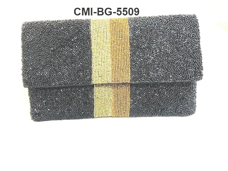  Женский вечерний клатч ручной работы с вышивкой из бисера