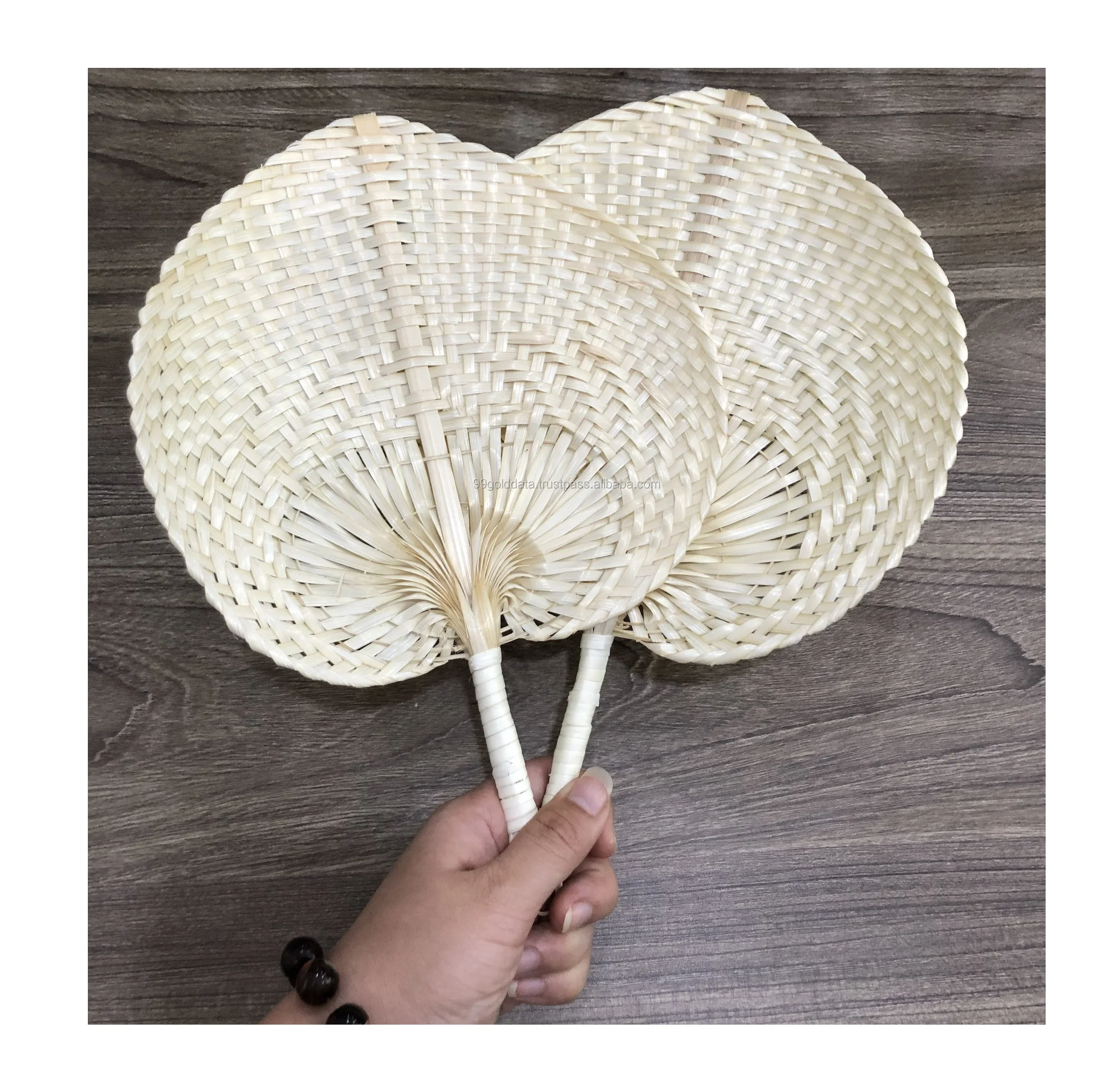  Бамбуковый ручной вентилятор/ручной вентилятор с пальмовым листом по лучшей цене и высокого качества из Вьетнама