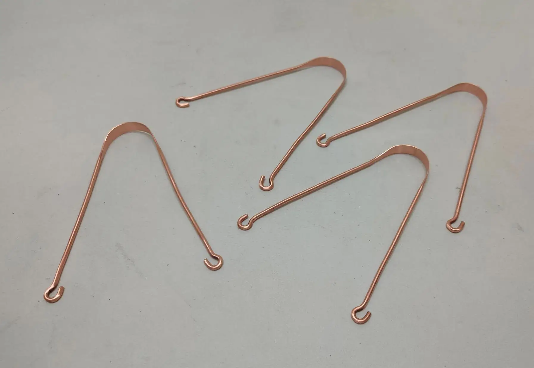 Pure Copper Tongue Scraper All Natural Ayurvedic Tongue Cleaner  Maintains Oral Hygiene Metal Tongue Cleaner or Scraper