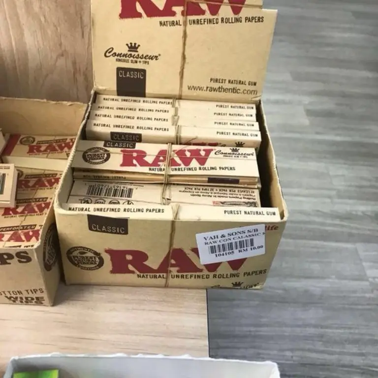 Необработанная курительная бумага большого размера и конусы для продажи