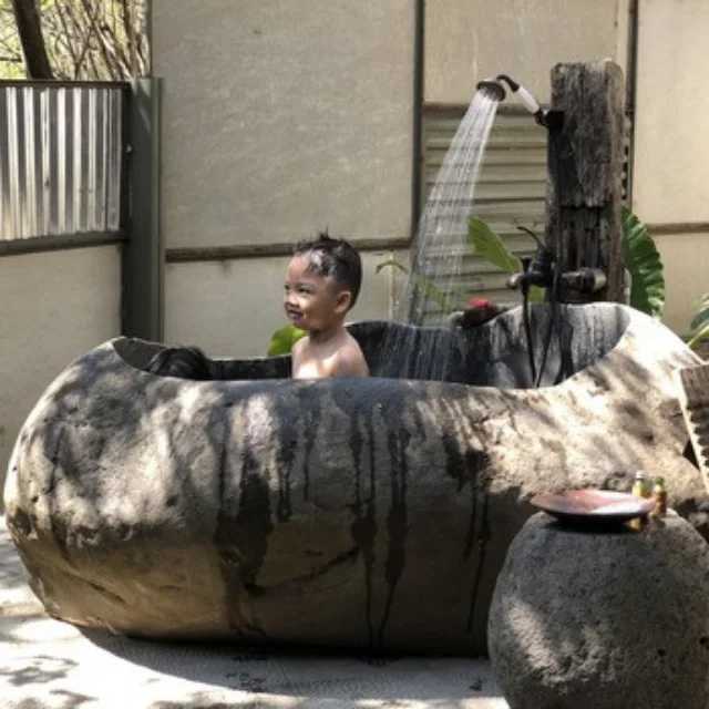 Product Stone Bathroom Bathtub and Bali Hand Carved Stone Bathtub hand made From Indonesia for Soaking with Armrests