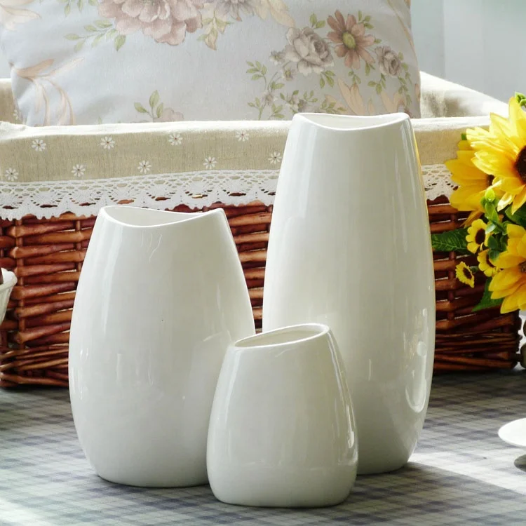 Porcelain Crafts Modern Elegant Home Decorative Flower White Ceramic Vase Set