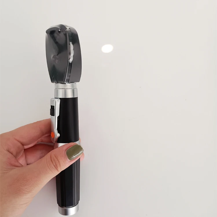 Elaborate design and high quality retinal examination ophthalmoscope