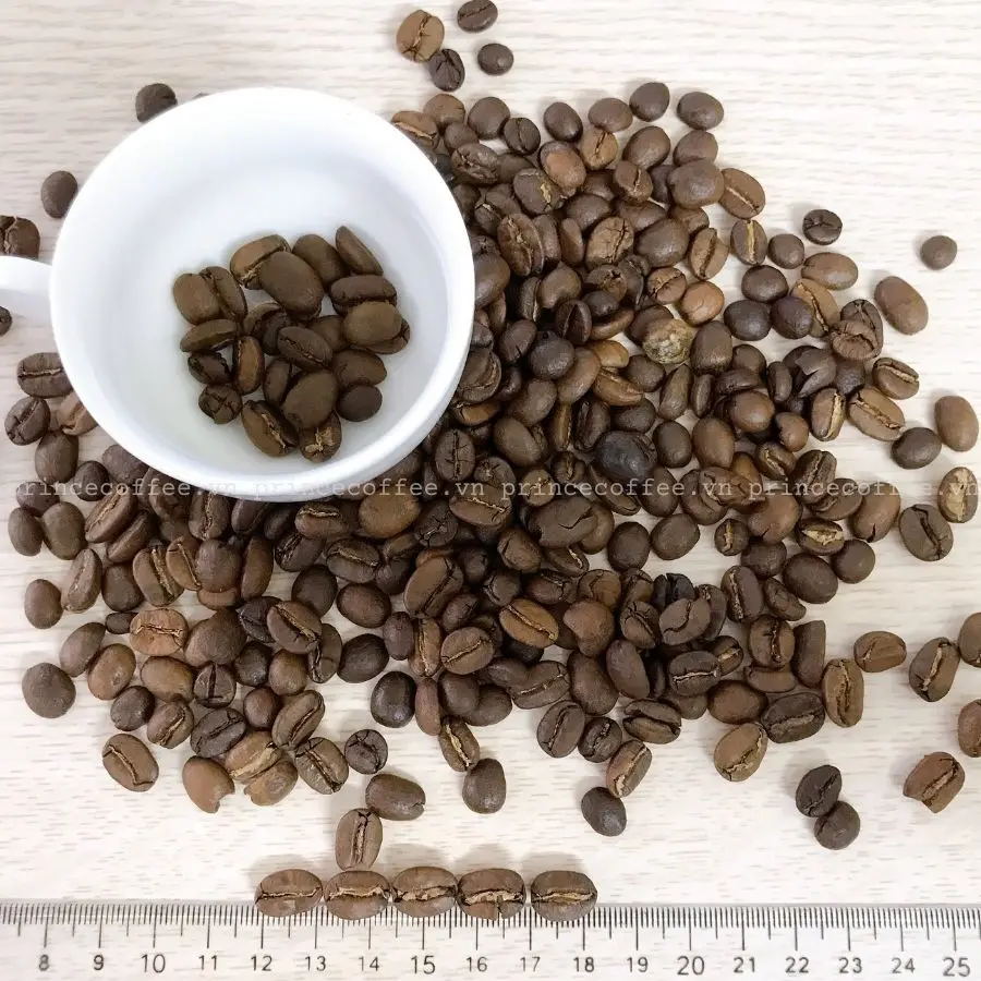  Горячая цена Arabica кофейные зерна оптом 18 scr жареные смесь кофе из